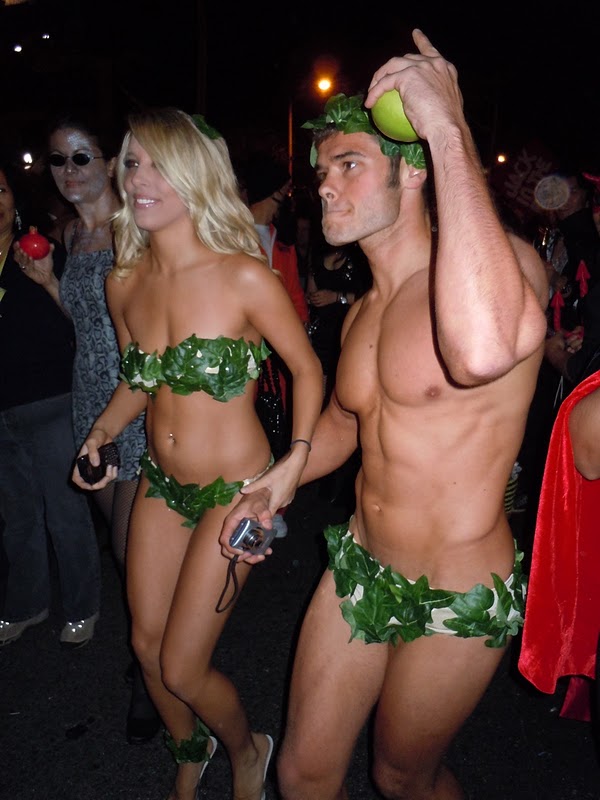 sexy naked costume halloween pics women doing the nude